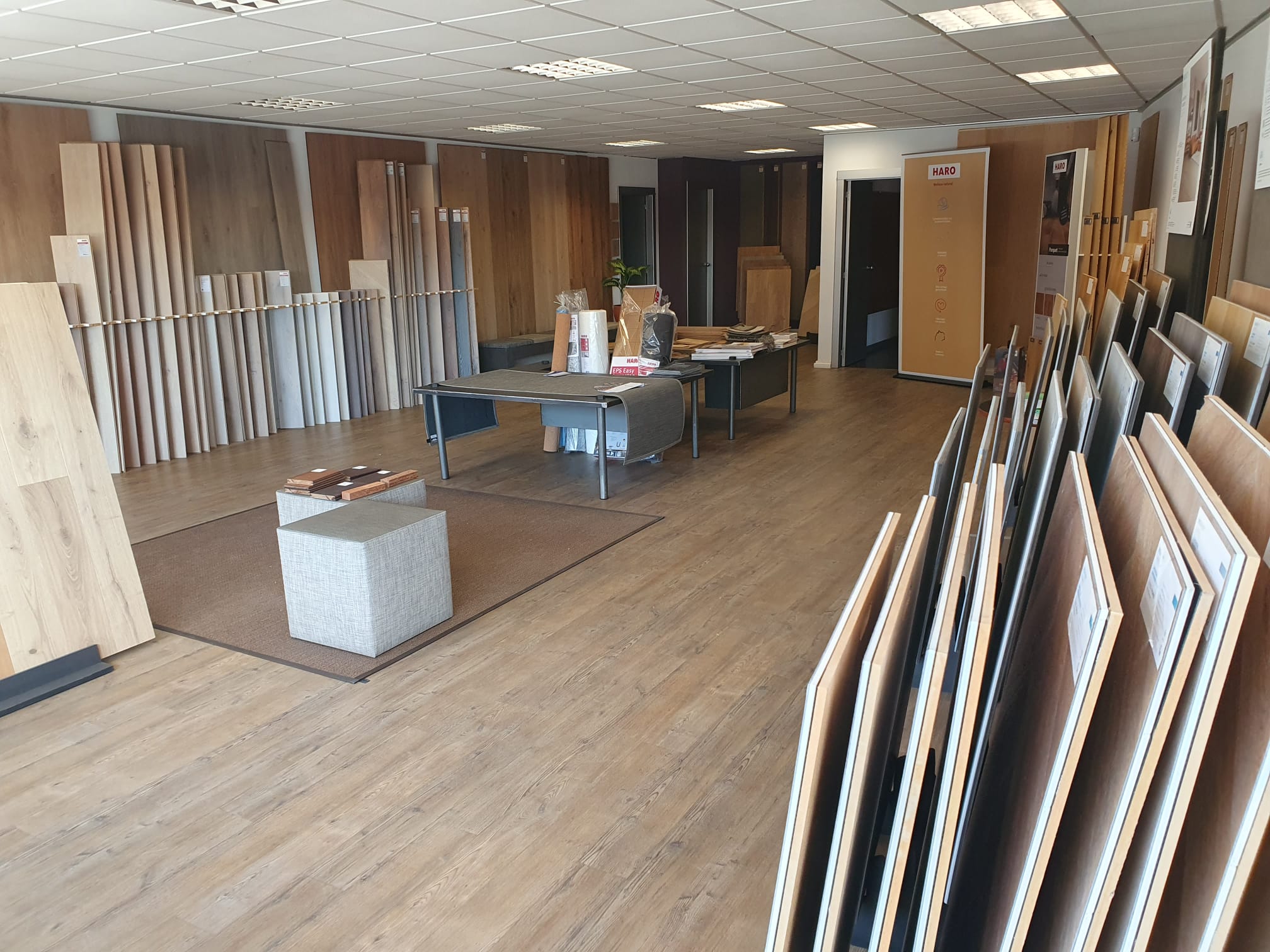 Showroom Rover Parquets Flotants Polinyà